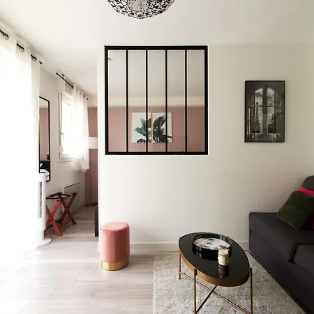 דירה One-bedroom Near Toulouse Airport בלנאק