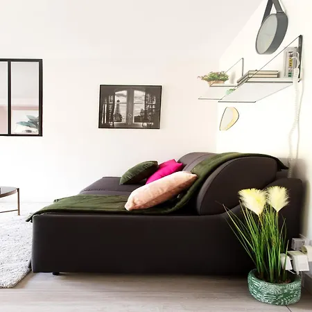 One-bedroom Near Toulouse Airport *